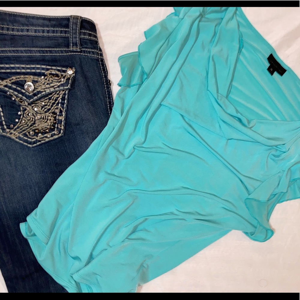Scoop Neck Top